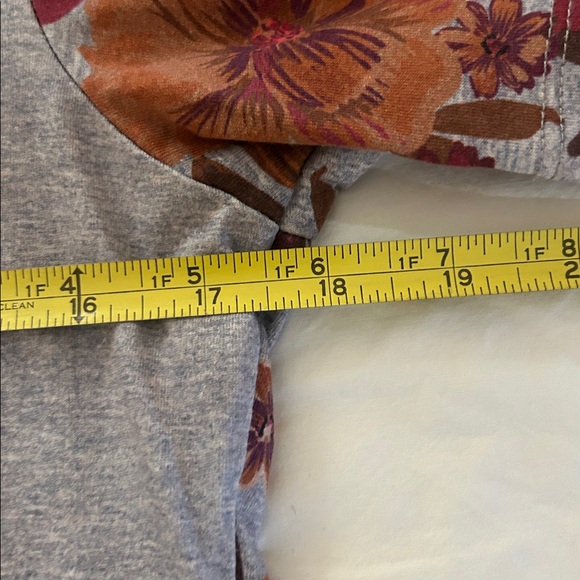 Johnny Was top - Picture 2 of 5